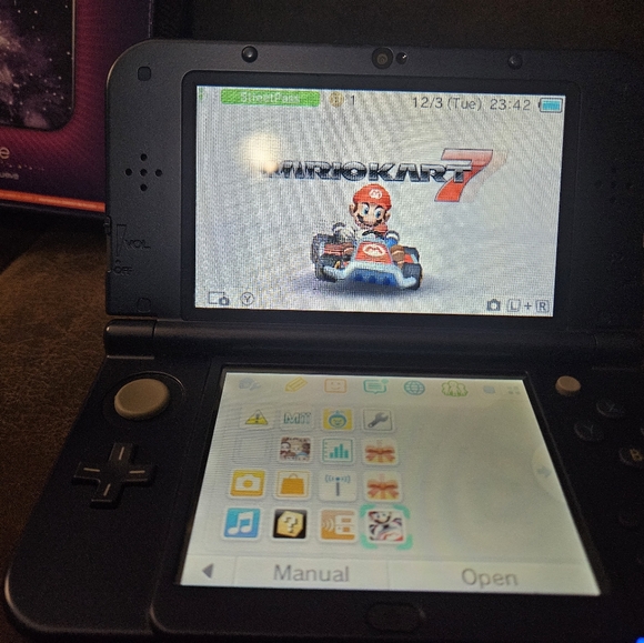 Galaxy Nintendo 3DS XL - Picture 7 of 10